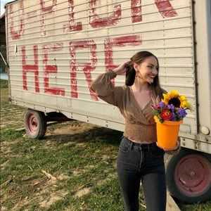Polka dot crop blouse